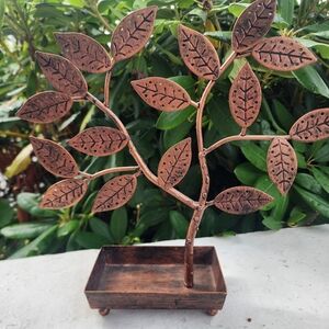 Decorative Metal Leaf Tree Sculpture Earring Holder By MY-GIFT